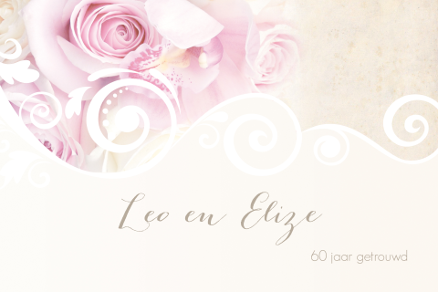 Jubileumkaart met bloemen in roze voor 60 jaar getrouwd